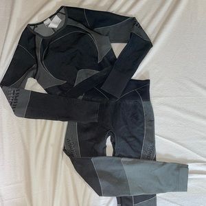 Gymshark Gray Matching Set: Crop Top and Leggings